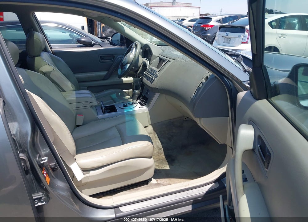2005 INFINITI FX35 VIN: JNRAS08W85X213574