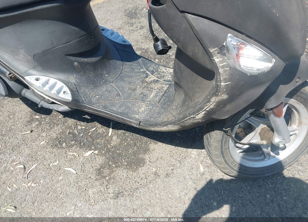 2020 GENUINE SCOOTER CO. BUDDY 50 VIN: RFVPAP5A1L1127379