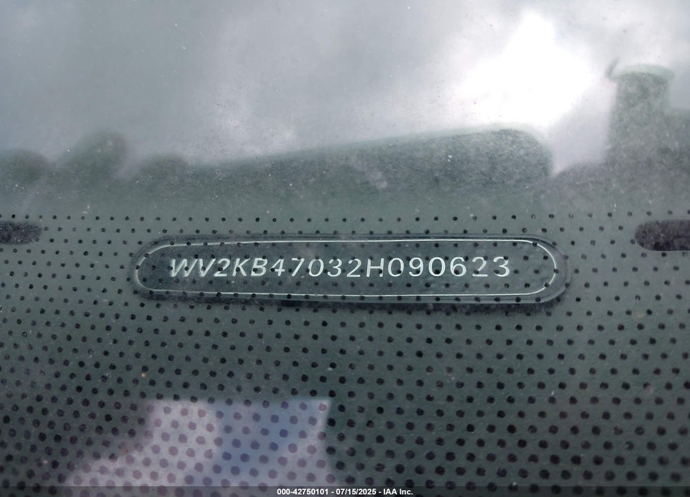 2002 VOLKSWAGEN EUROVAN GLS VIN: WV2KB47032H090623