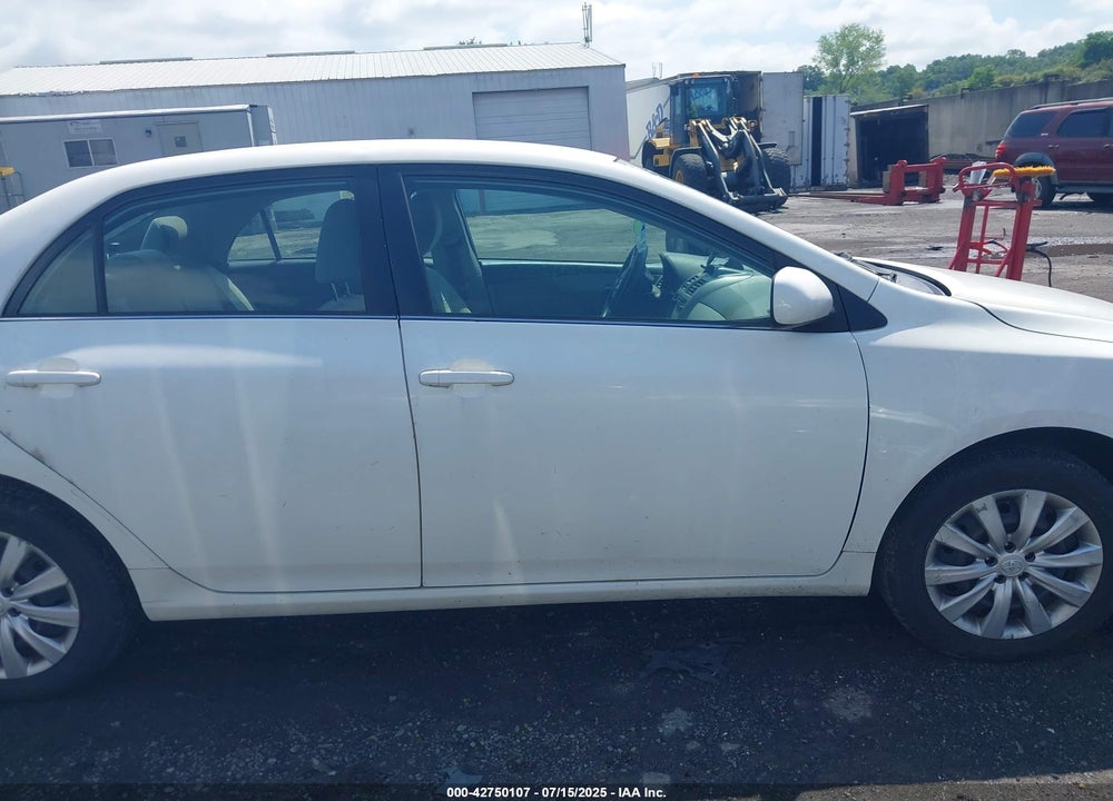 2013 TOYOTA COROLLA VIN: 2T1BU4EE1DC009892