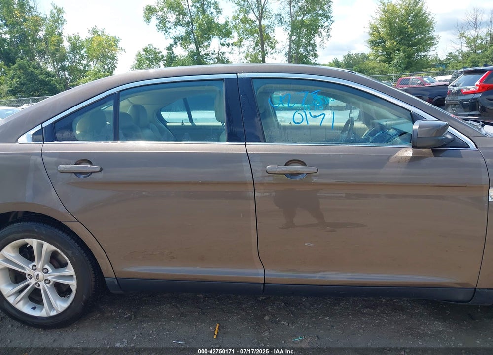 2015 FORD TAURUS VIN: 1FAHP2E82FG201994