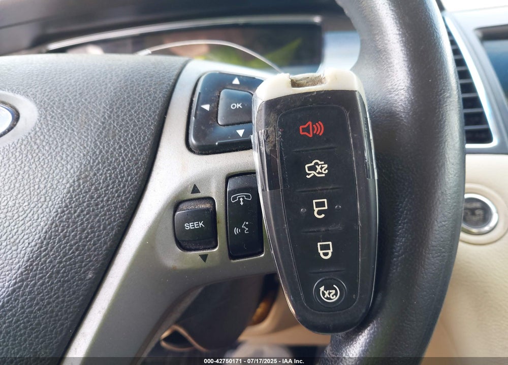 2015 FORD TAURUS VIN: 1FAHP2E82FG201994