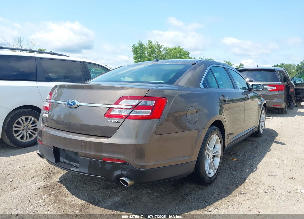 2015 FORD TAURUS VIN: 1FAHP2E82FG201994