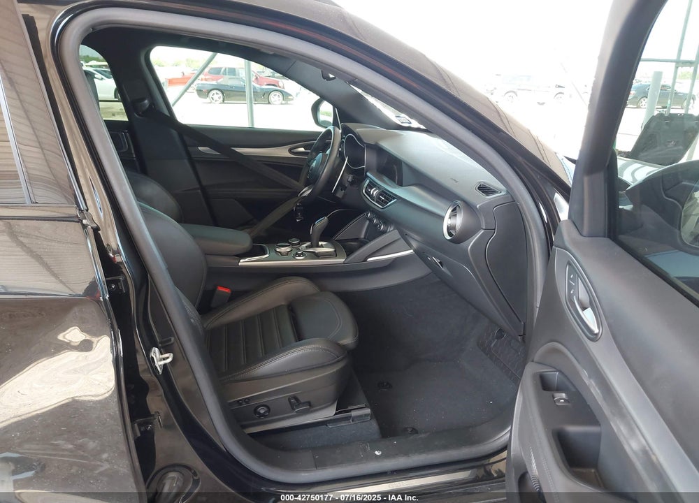 2023 ALFA ROMEO STELVIO VELOCE AWD VIN: ZASPAKBN5P7D50054
