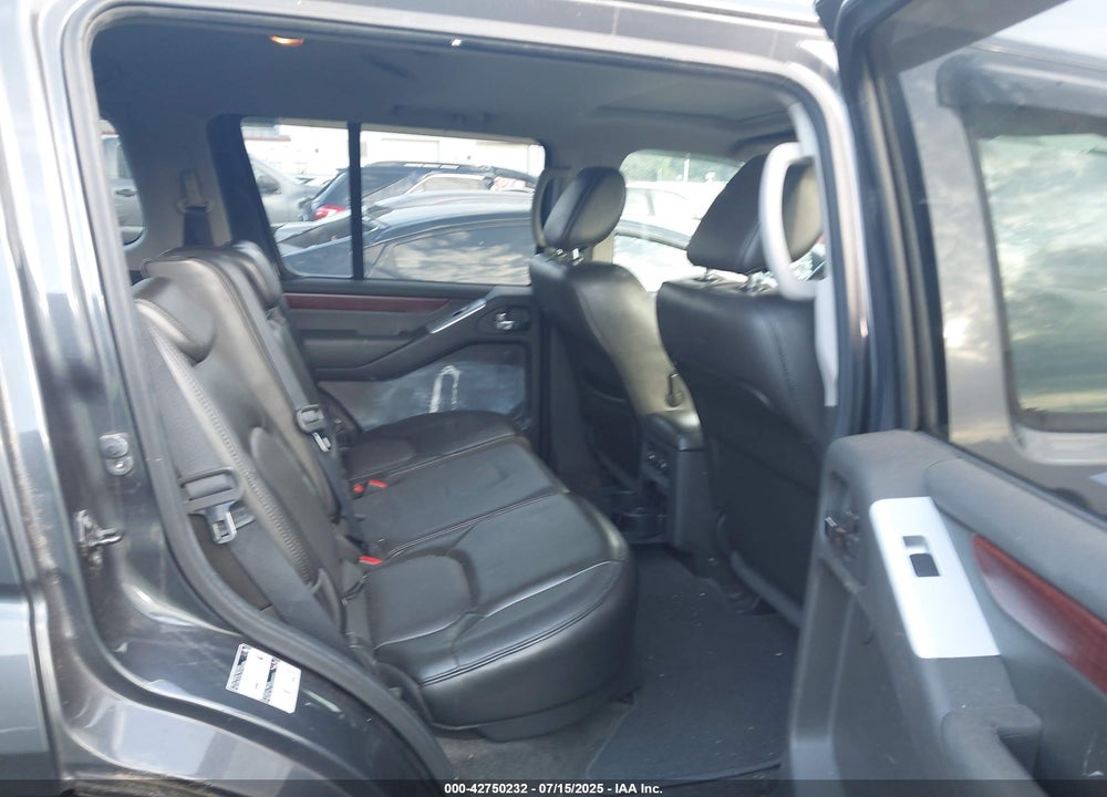 2011 NISSAN PATHFINDER LE VIN: 5N1AR1NB3BC616105