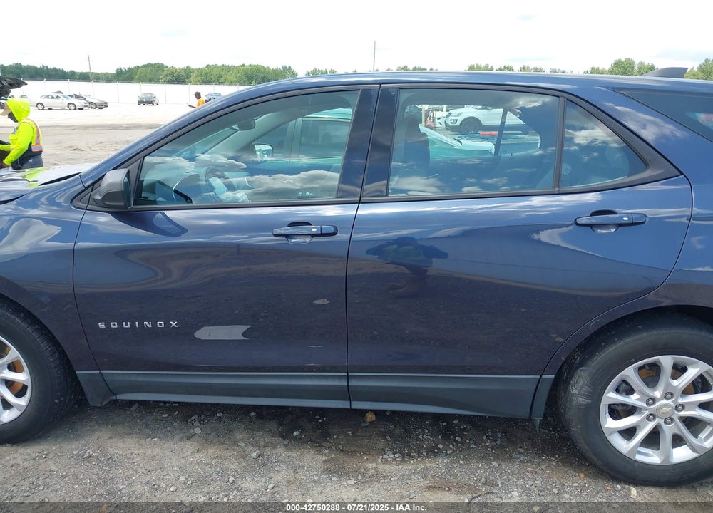 2018 CHEVROLET EQUINOX VIN: 3GNAXHEV3JS540737