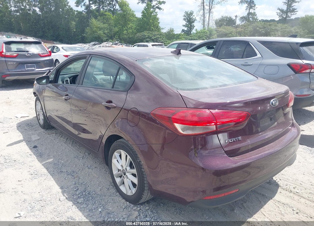 2017 KIA FORTE VIN: 3KPFL4A77HE017336