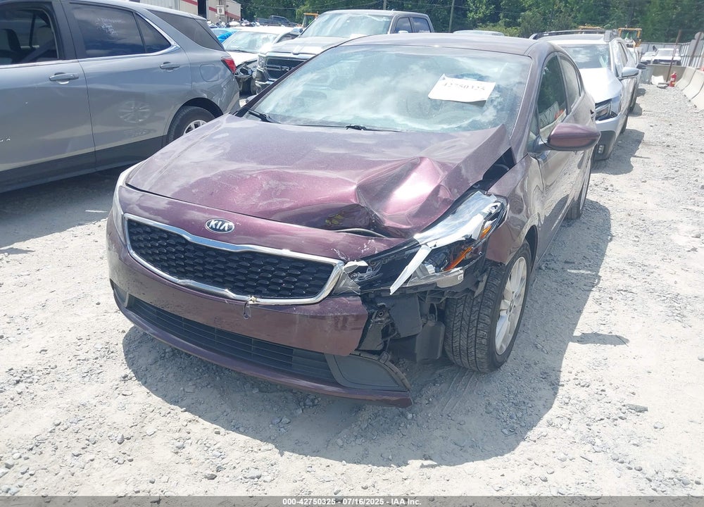2017 KIA FORTE VIN: 3KPFL4A77HE017336