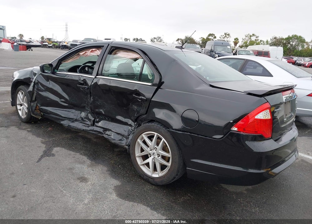 2011 FORD FUSION VIN: 3FAHP0CG9BR241975