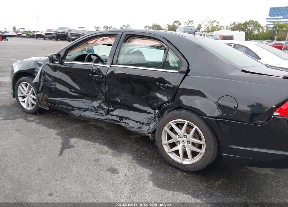 2011 FORD FUSION VIN: 3FAHP0CG9BR241975