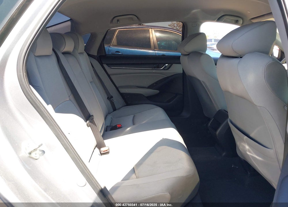 2020 HONDA ACCORD VIN: 1HGCV1F19LA102160