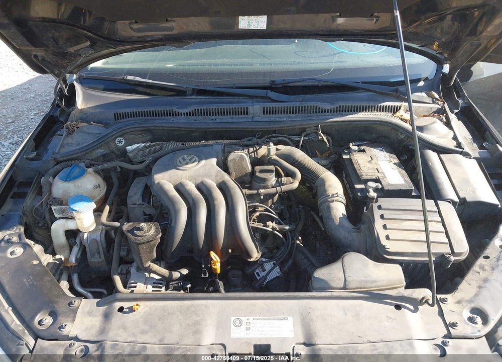 2011 VOLKSWAGEN JETTA VIN: 3VW2K7AJ3BM088168