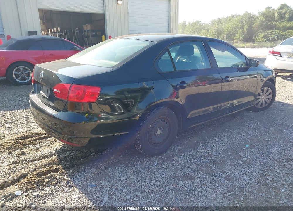 2011 VOLKSWAGEN JETTA VIN: 3VW2K7AJ3BM088168