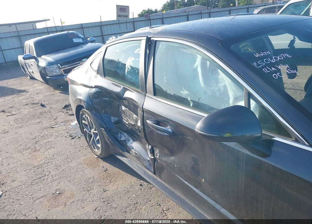 2020 HYUNDAI SONATA VIN: 5NPEF4JA4LH017135
