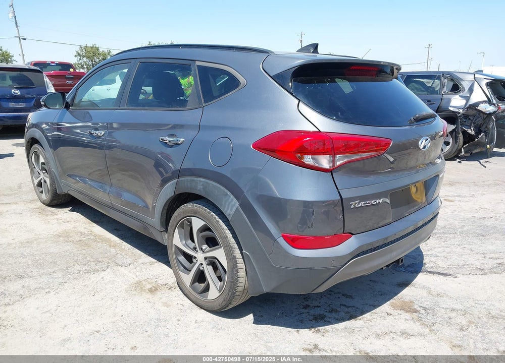 2016 HYUNDAI TUCSON VIN: KM8J33A2XGU087367