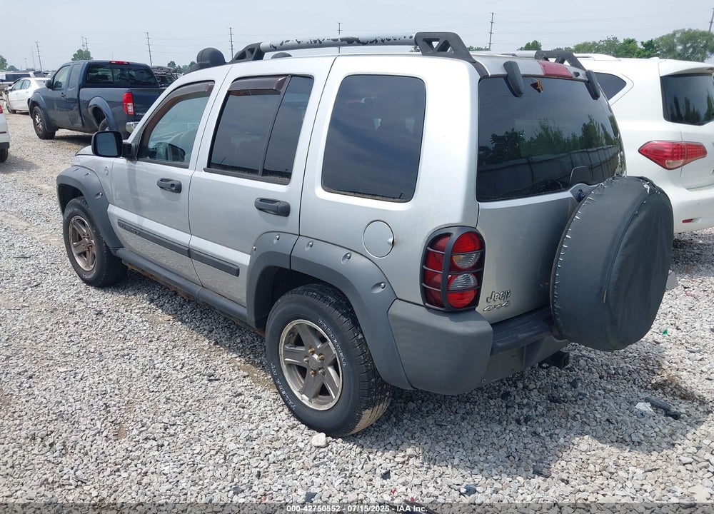 2006 JEEP LIBERTY VIN: 1J4GL38K56W114458