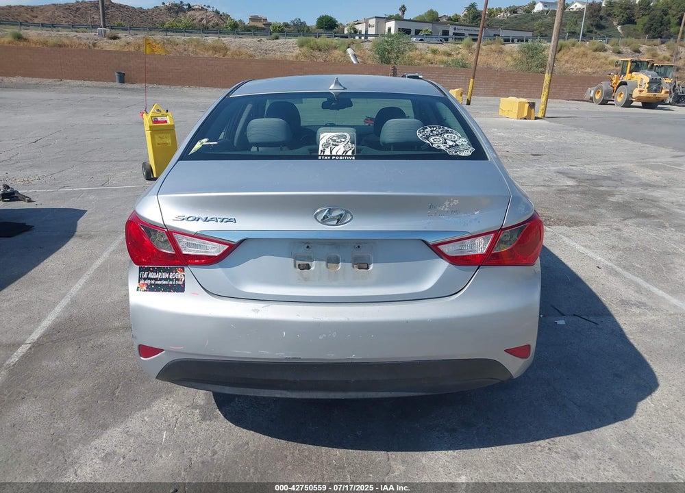 2014 HYUNDAI SONATA VIN: 5NPEB4AC8EH823026