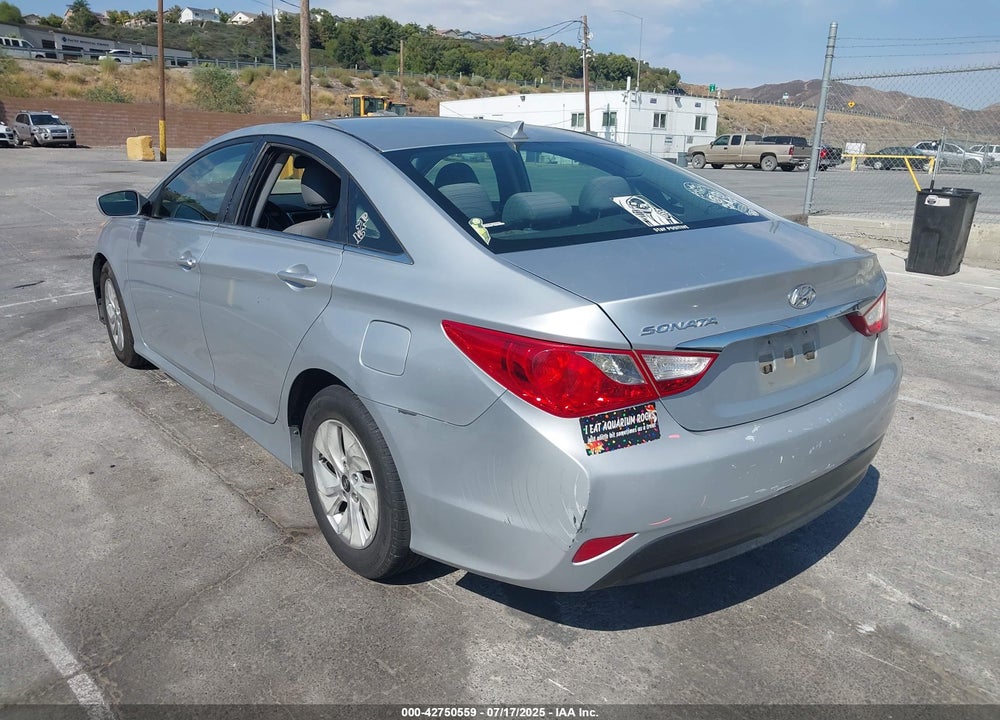 2014 HYUNDAI SONATA VIN: 5NPEB4AC8EH823026