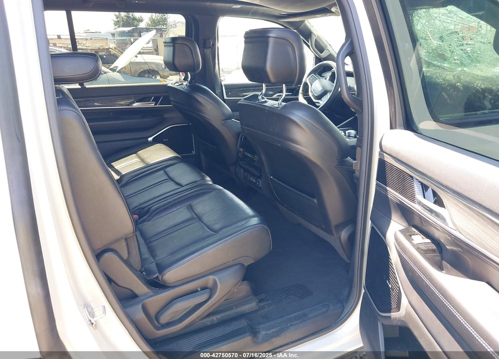 2022 JEEP WAGONEER VIN: 1C4SJVDT1NS179149