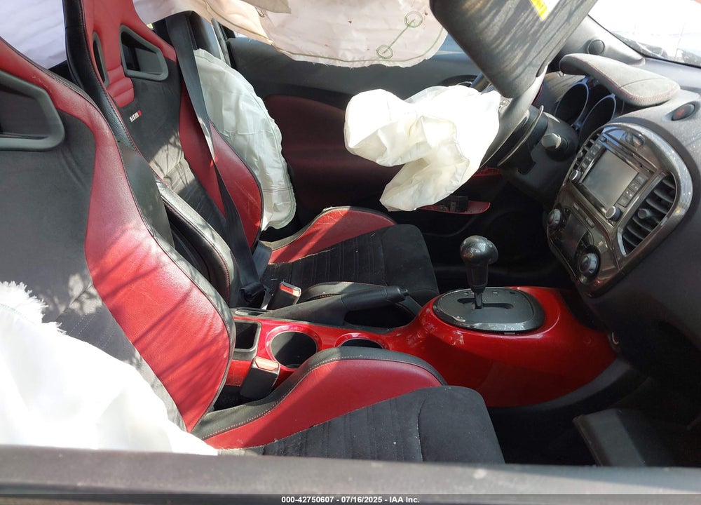 2015 NISSAN JUKE VIN: JN8DF5MV1FT250247