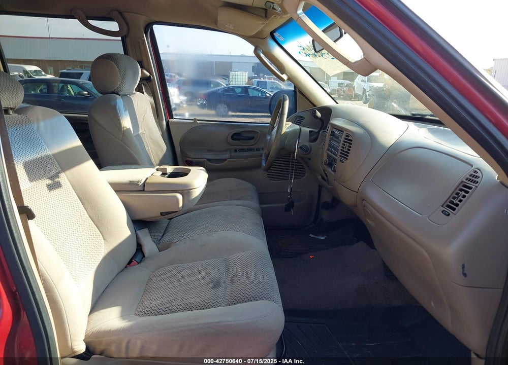 2002 FORD F-150 LARIAT/XLT VIN: 1FTRW07L12KD05147