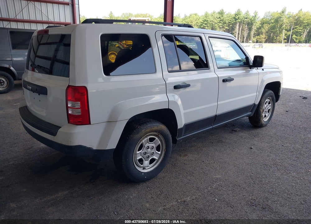 2016 JEEP PATRIOT VIN: 1C4NJRBB2GD557310