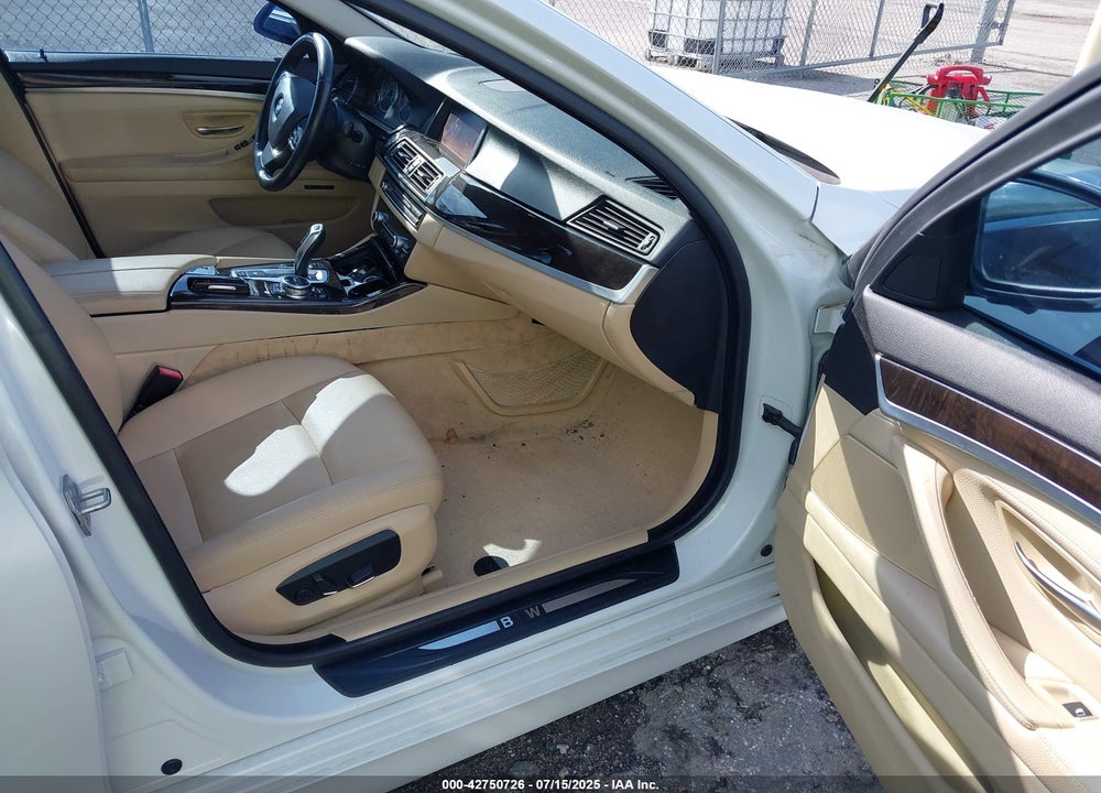 2015 BMW 5 SERIES VIN: WBA5B1C57FD918419
