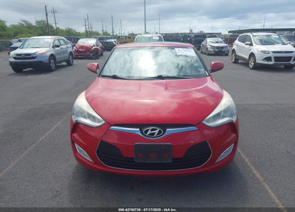 2013 HYUNDAI VELOSTER VIN: KMHTC6AD5DU172902
