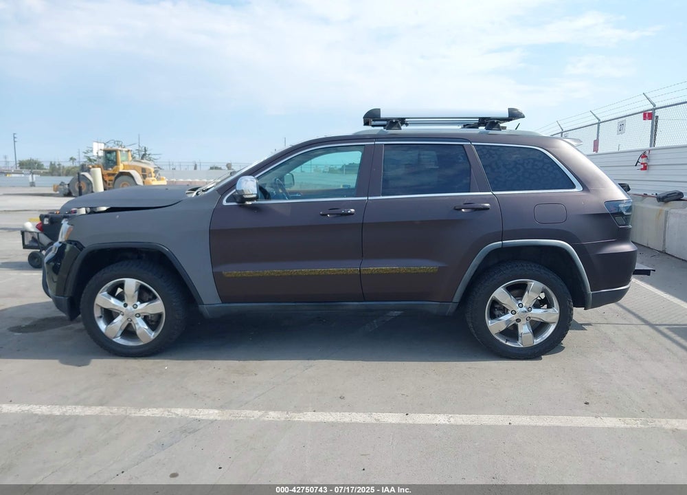 2012 JEEP GRAND CHEROKEE VIN: 1C4RJFCT2CC152040