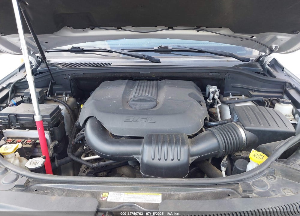 2011 JEEP GRAND CHEROKEE VIN: 1J4RR4GG2BC714893
