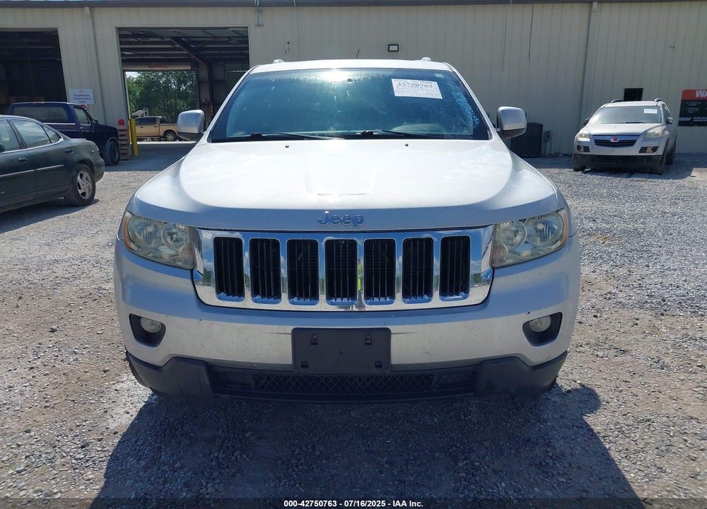 2011 JEEP GRAND CHEROKEE VIN: 1J4RR4GG2BC714893