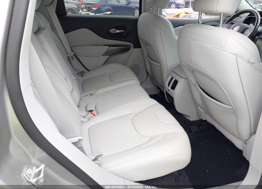 2021 JEEP CHEROKEE VIN: 1C4PJMDX3MD209175