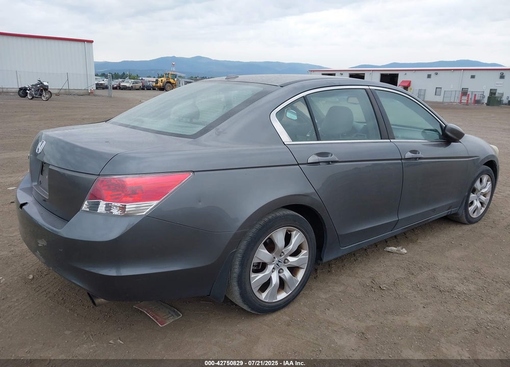 2008 HONDA ACCORD VIN: 1HGCP26868A047056