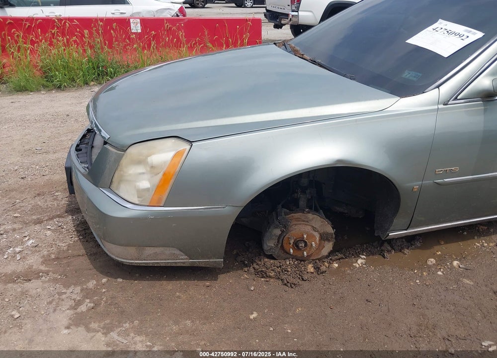 2006 CADILLAC DTS VIN: 1G6KD57Y76U217233
