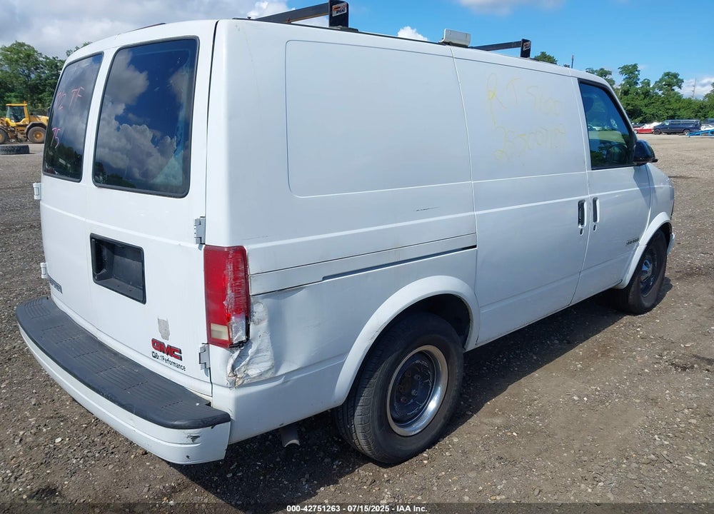 2000 GMC SAFARI STANDARD VIN: 1GTDM19WXYB501934