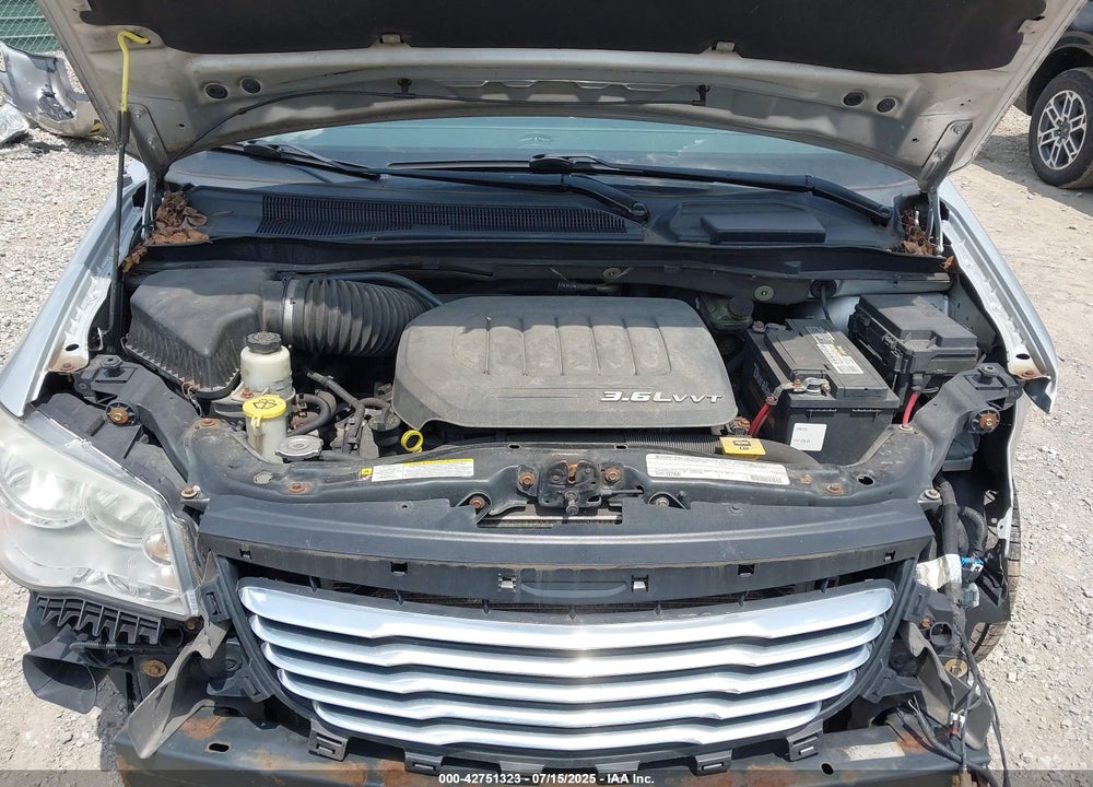 2011 CHRYSLER TOWN & COUNTRY TOURING VIN: 2A4RR5DG0BR714263