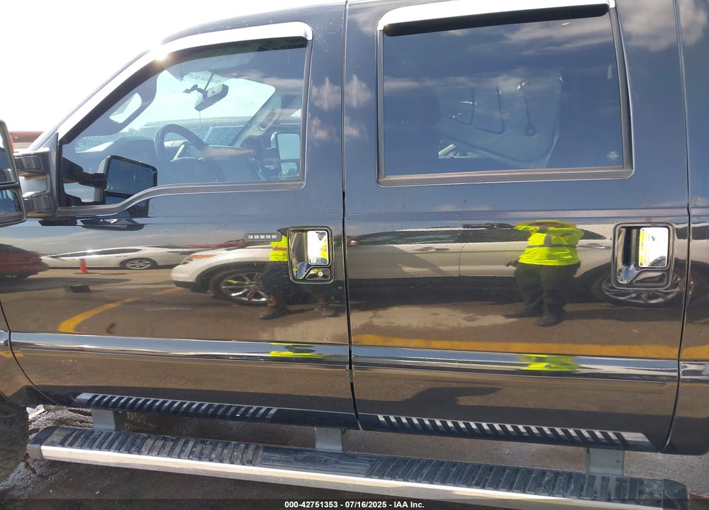 2015 FORD F-250 VIN: 1FT7W2B63FEA69111