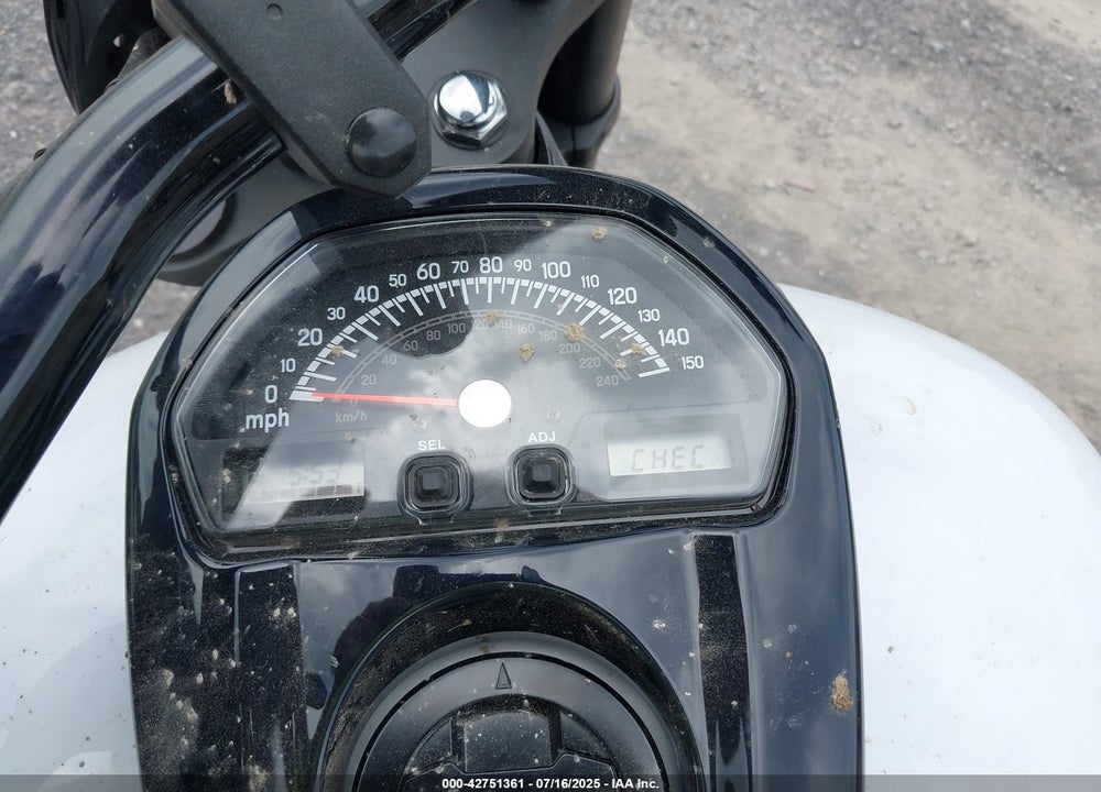 2020 SUZUKI VZR1800 VIN: JS1VY53A3L7100292