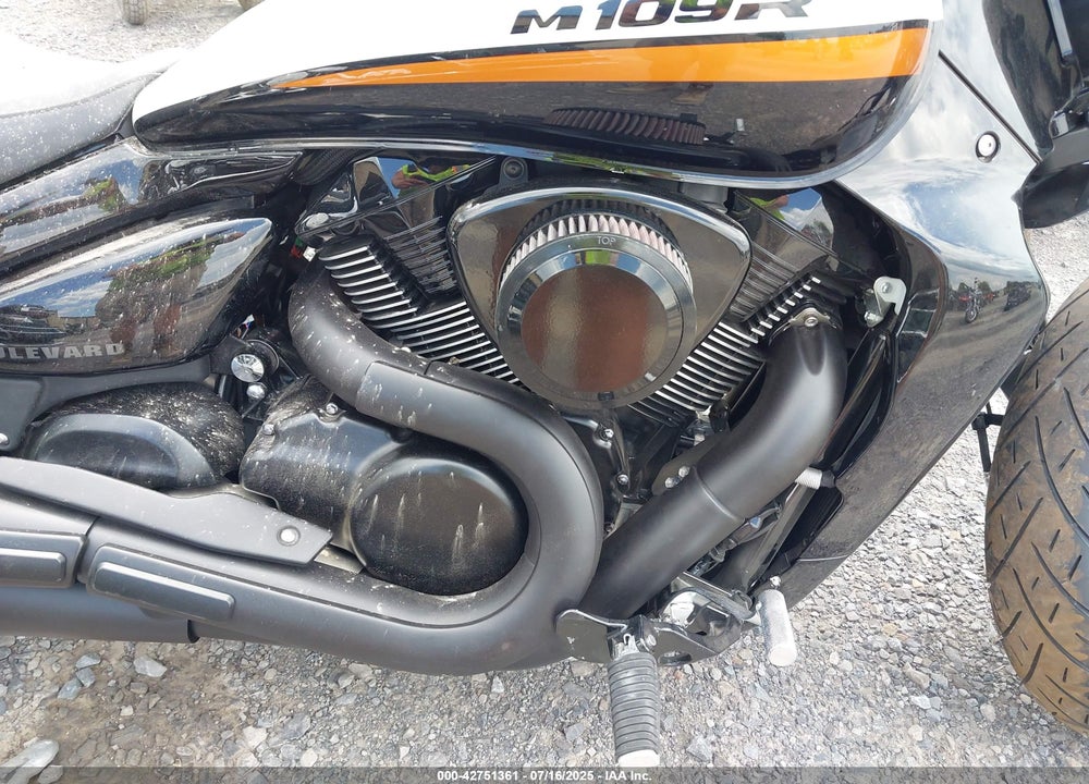 2020 SUZUKI VZR1800 VIN: JS1VY53A3L7100292