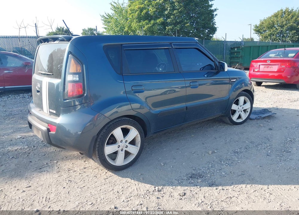 2010 KIA SOUL VIN: KNDJT2A2XA7071951