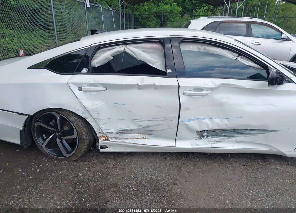 2022 HONDA ACCORD HYBRID SPORT VIN: 1HGCV3F23NA010694