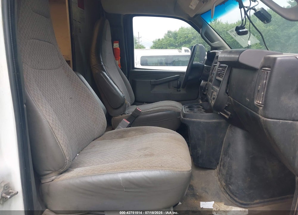 2017 CHEVROLET EXPRESS CUTAWAY WORK VAN VIN: 1HA3GSCG9HN007312