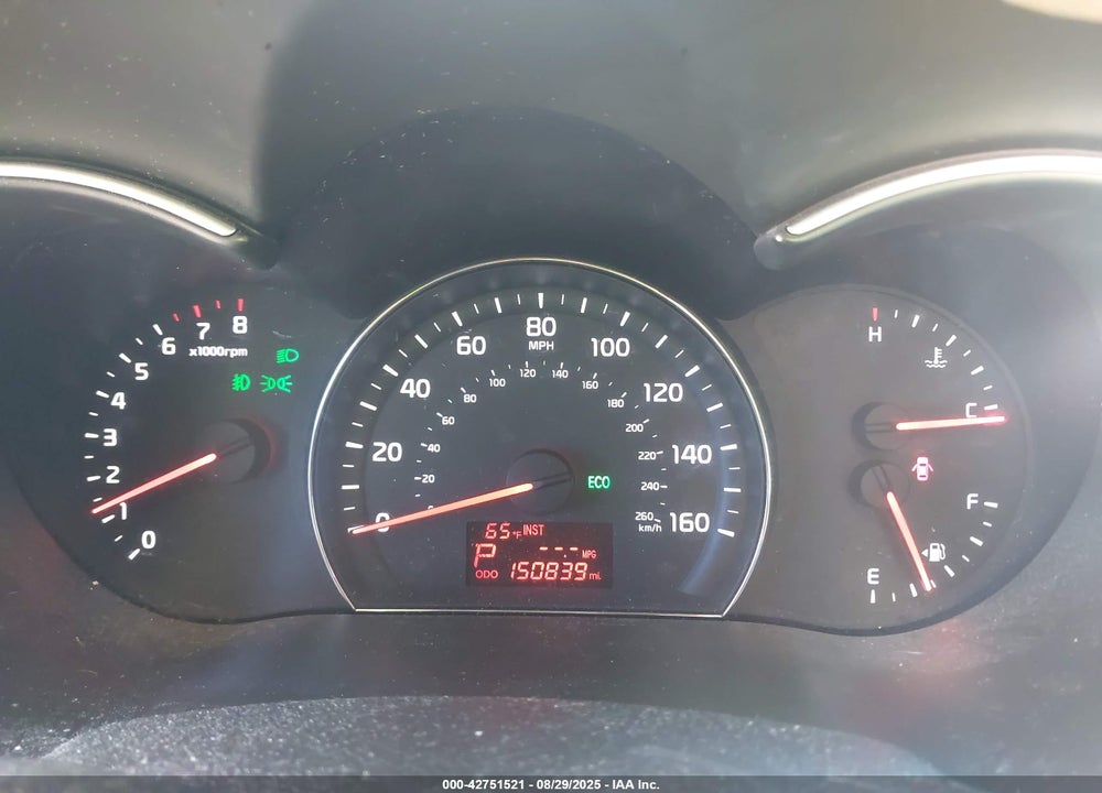 2015 KIA SORENTO VIN: 5XYKT3A69FG620286