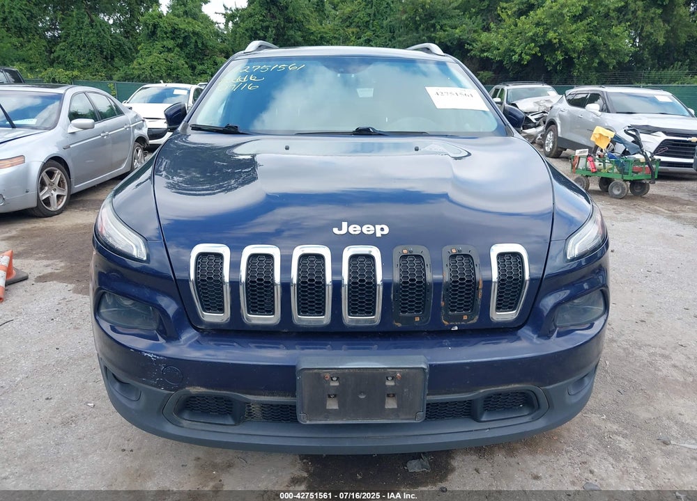 2015 JEEP CHEROKEE VIN: 1C4PJLCS3FW507684