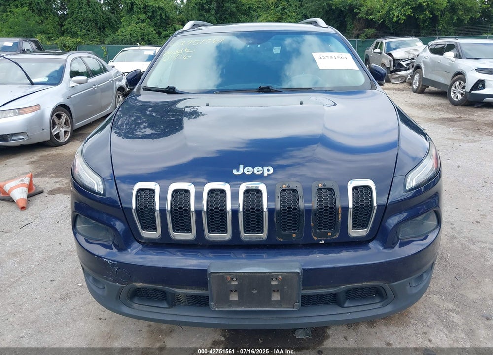 2015 JEEP CHEROKEE VIN: 1C4PJLCS3FW507684