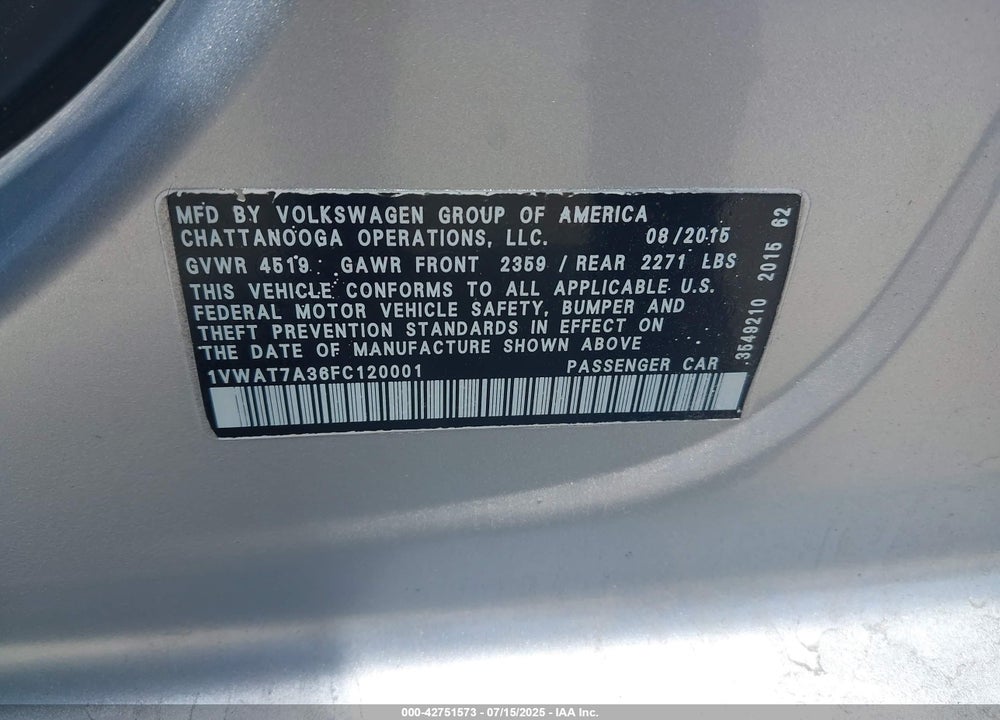 2015 VOLKSWAGEN PASSAT VIN: 1VWAT7A36FC120001