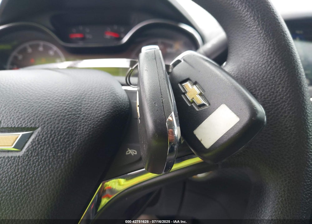 2019 CHEVROLET CRUZE VIN: 1G1BE5SM5K7133248