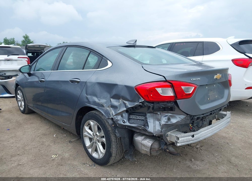 2019 CHEVROLET CRUZE VIN: 1G1BE5SM5K7133248
