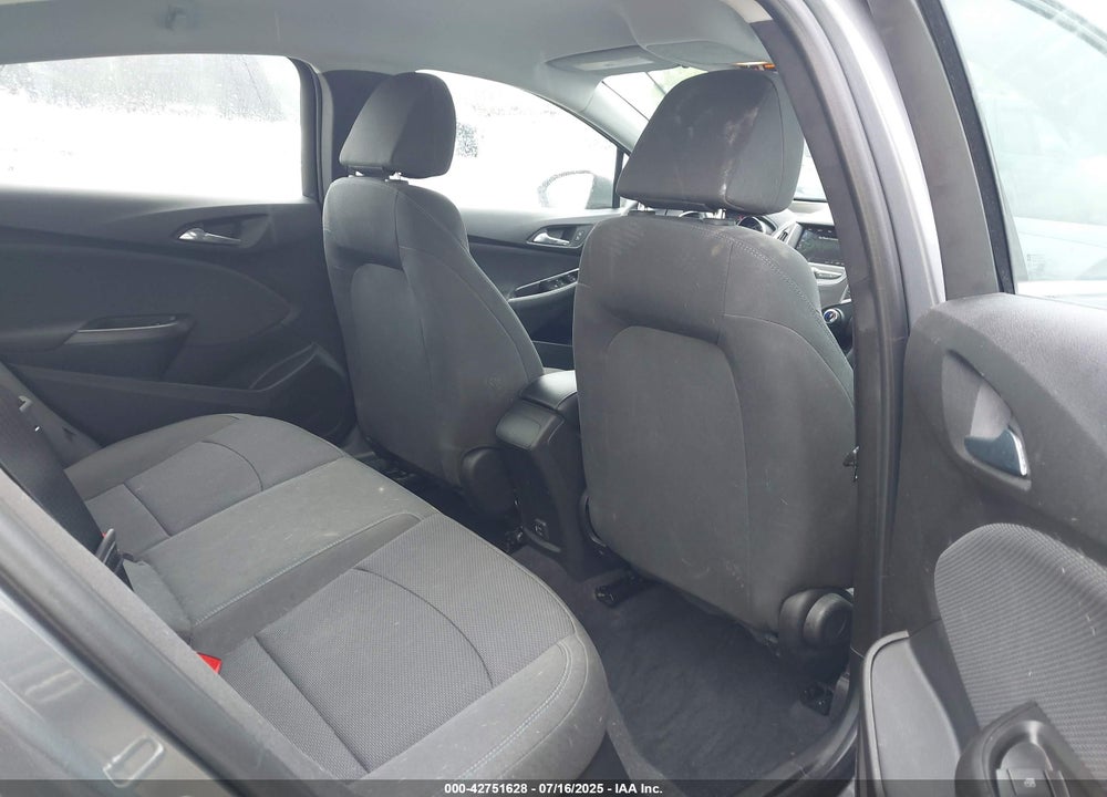 2019 CHEVROLET CRUZE VIN: 1G1BE5SM5K7133248