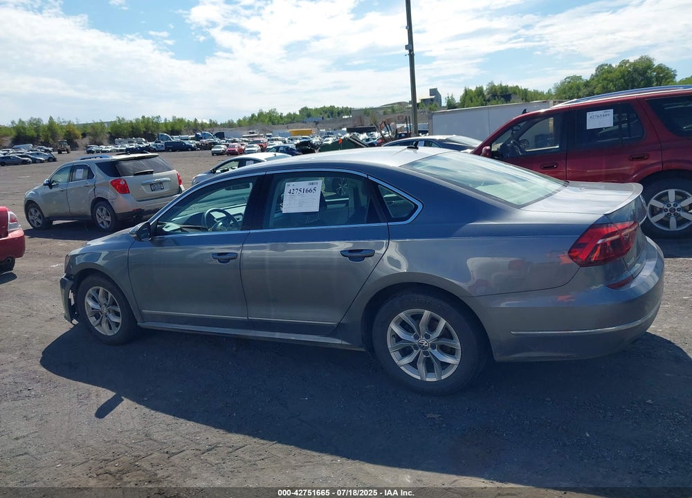 2017 VOLKSWAGEN PASSAT VIN: 1VWAT7A37HC064654